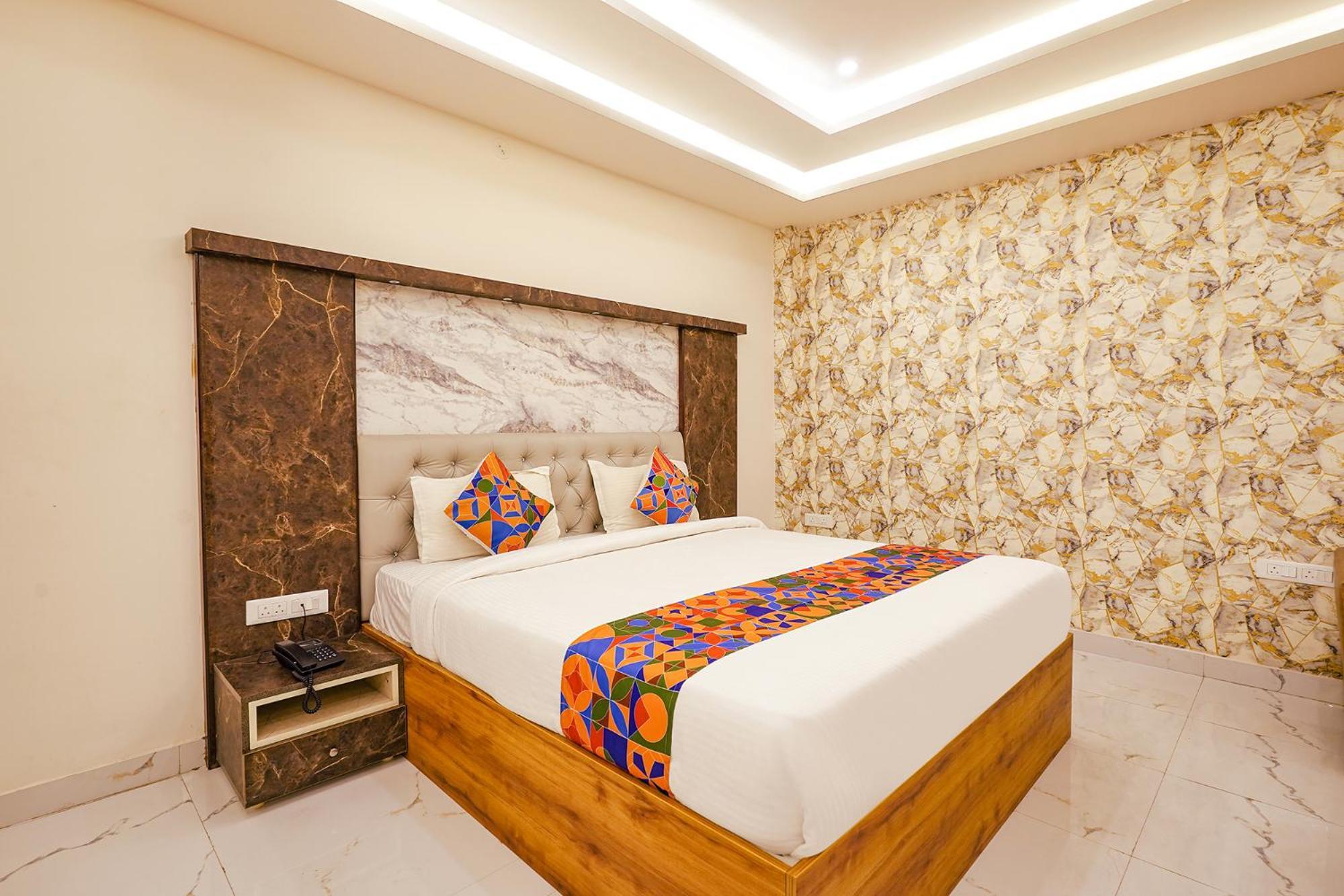 Fabhotel Prime Mayuri Residency Bangalore Bagian luar foto