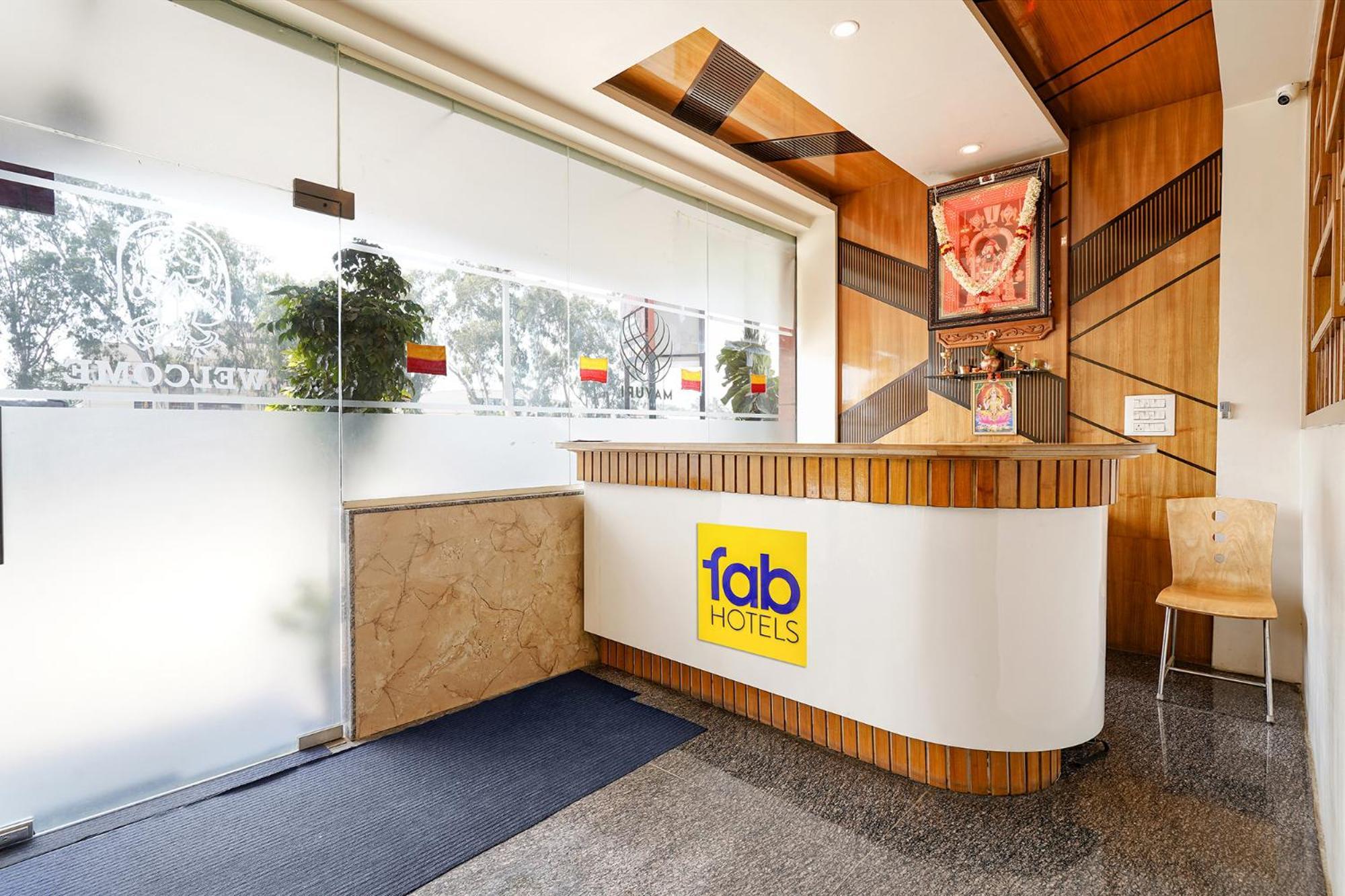 Fabhotel Prime Mayuri Residency Bangalore Bagian luar foto